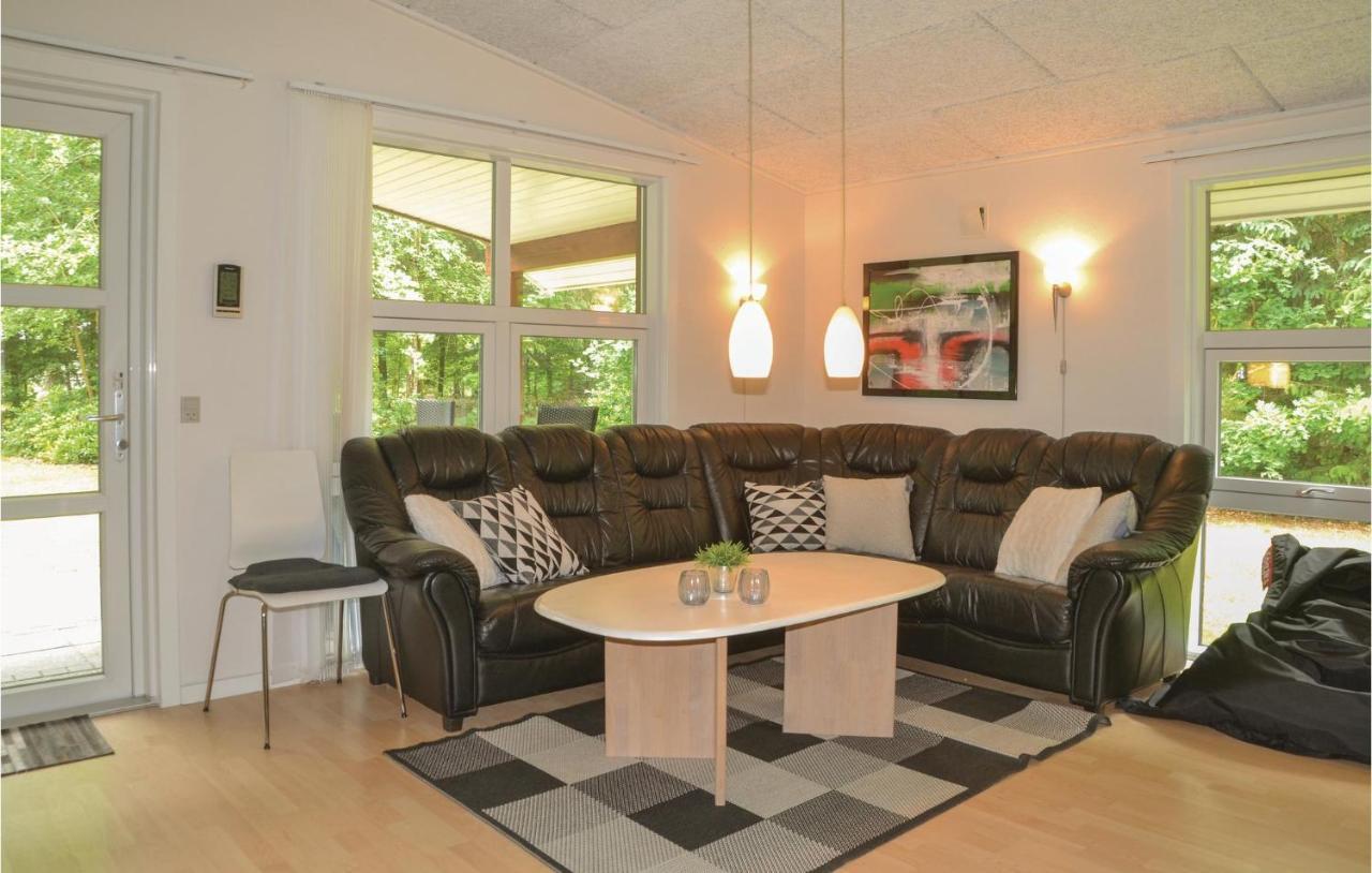 Beautiful Home In Ansager With Wifi Exterior photo